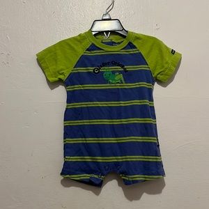 CARTER’S baby clothes🎂